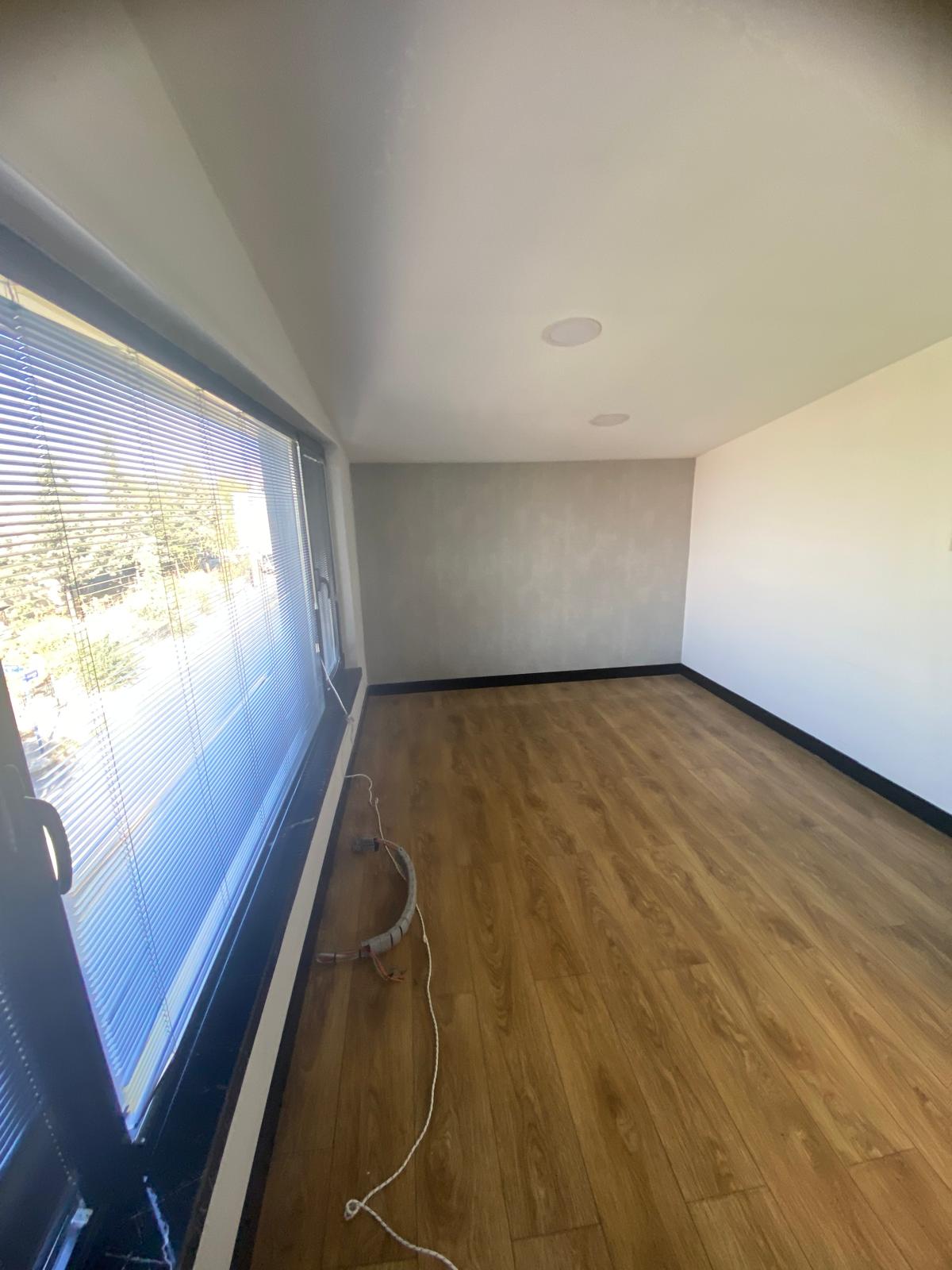 8d745e97-2a7b-4343-8f9b-98e0caa97d7d