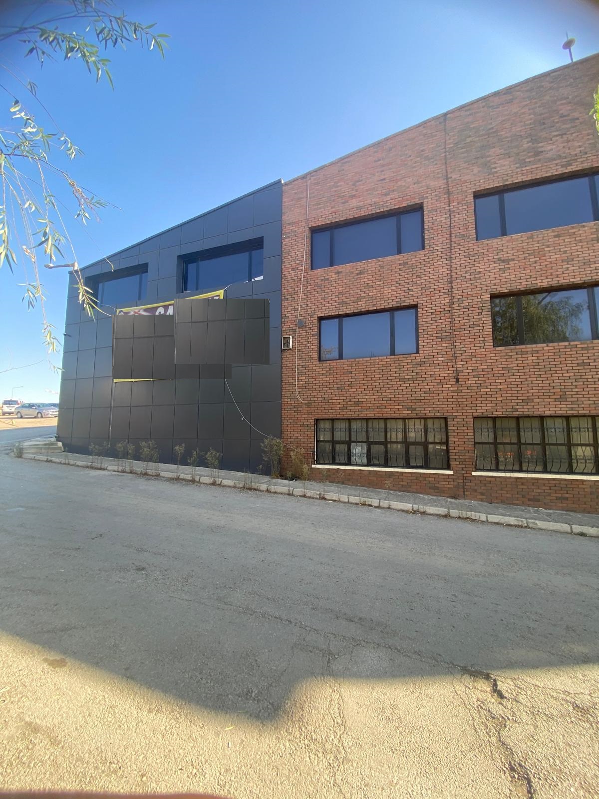 957aef5d-5c00-4542-b64e-8c22f88e6b35